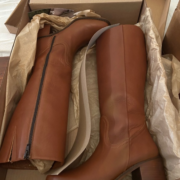 Patina Boots - Picture 3 of 4